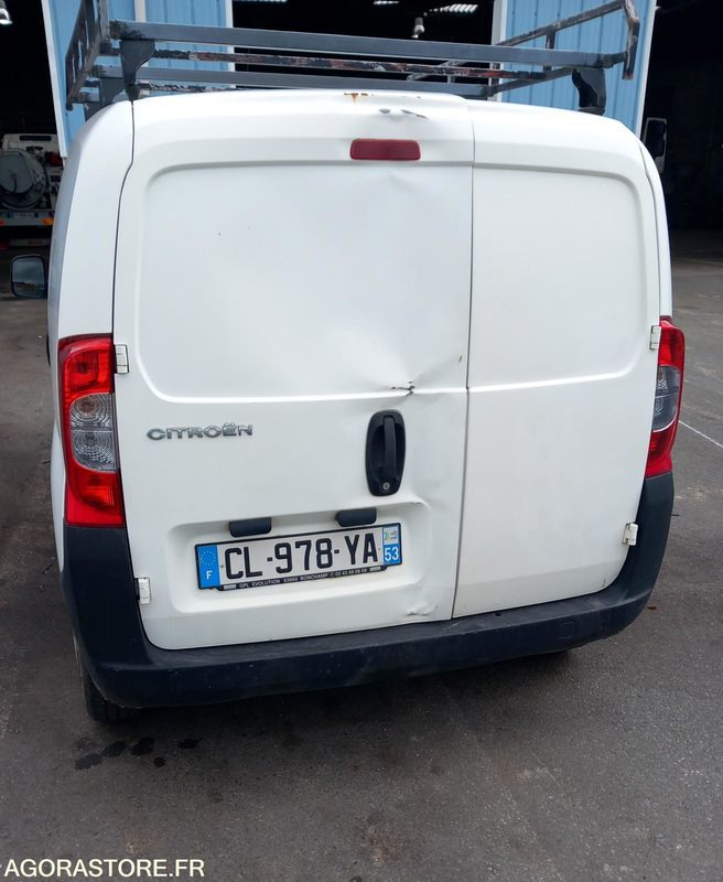 Fourgonnette Nemo Citroën CL978YA - Kis furgon: 3 kép. Fourgonnette Nemo Citroën CL978YA - Kis furgon: 3 kép.