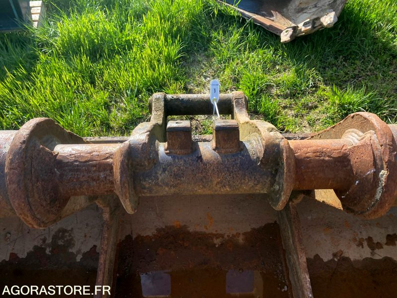 Godet curage 2200 mm MORIN M7 - Kotró kanál: 3 kép. Godet curage 2200 mm MORIN M7 - Kotró kanál: 3 kép.