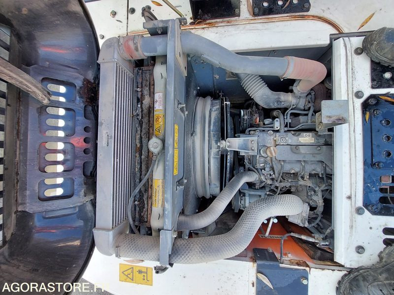 HITACHI 140 - Kotrógép: 3 kép. HITACHI 140 - Kotrógép: 3 kép.