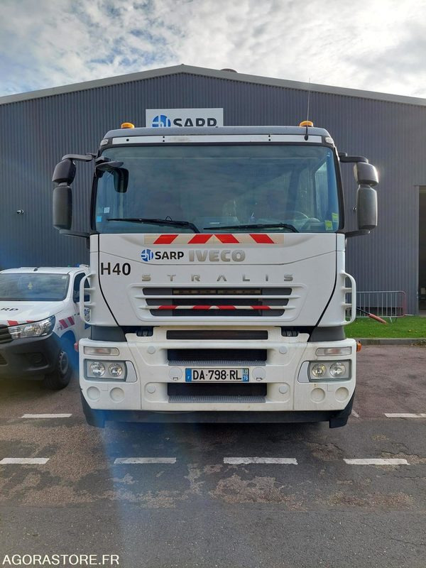 HYDROCUREUR IVECO - HUWER 2008 / 252196 KMS (VENTE EXPORT UNIQUEMENT) - Szippantós autó: 1 kép. HYDROCUREUR IVECO - HUWER 2008 / 252196 KMS (VENTE EXPORT UNIQUEMENT) - Szippantós autó: 1 kép.
