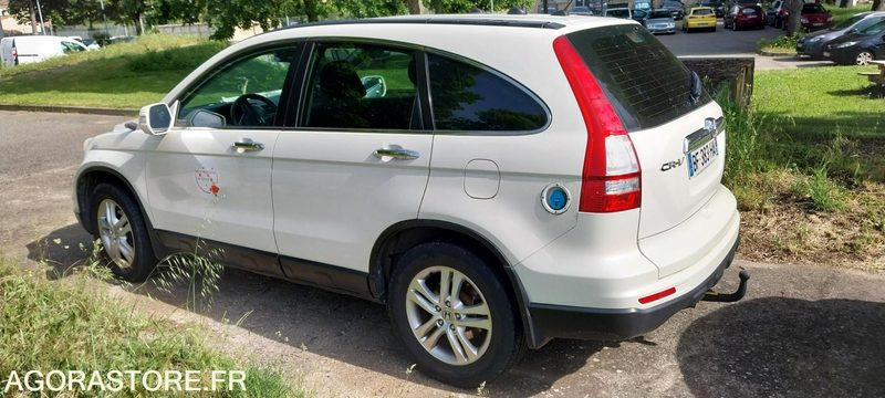 Honda CRV - 27/12/2010 - - Autó: 2 kép. Honda CRV - 27/12/2010 - - Autó: 2 kép.