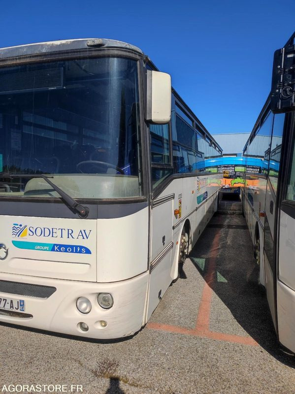 IVECO BUS AXER 12.80m N°073138 - Iskolabusz: 2 kép. IVECO BUS AXER 12.80m N°073138 - Iskolabusz: 2 kép.