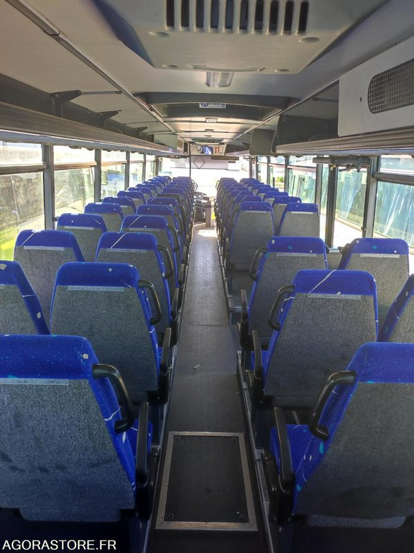 IVECO BUS AXER 12.80m N°073226 - Iskolabusz: 2 kép. IVECO BUS AXER 12.80m N°073226 - Iskolabusz: 2 kép.