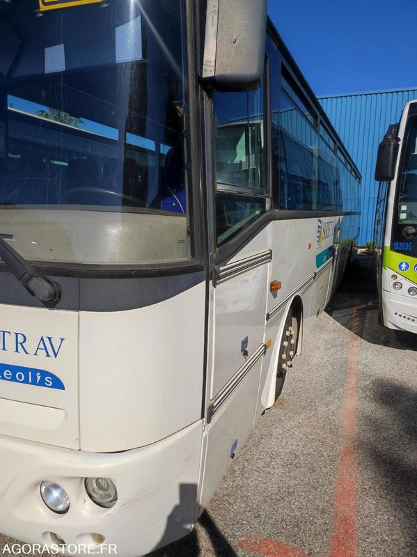 IVECO BUS AXER 12.80m N°073227 - Iskolabusz: 2 kép. IVECO BUS AXER 12.80m N°073227 - Iskolabusz: 2 kép.