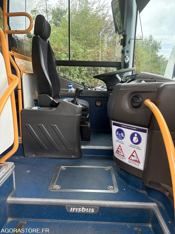 IVECO BUS CROSSWAY N°083139 - Minibusz, Kisbusz: 4 kép. IVECO BUS CROSSWAY N°083139 - Minibusz, Kisbusz: 4 kép.