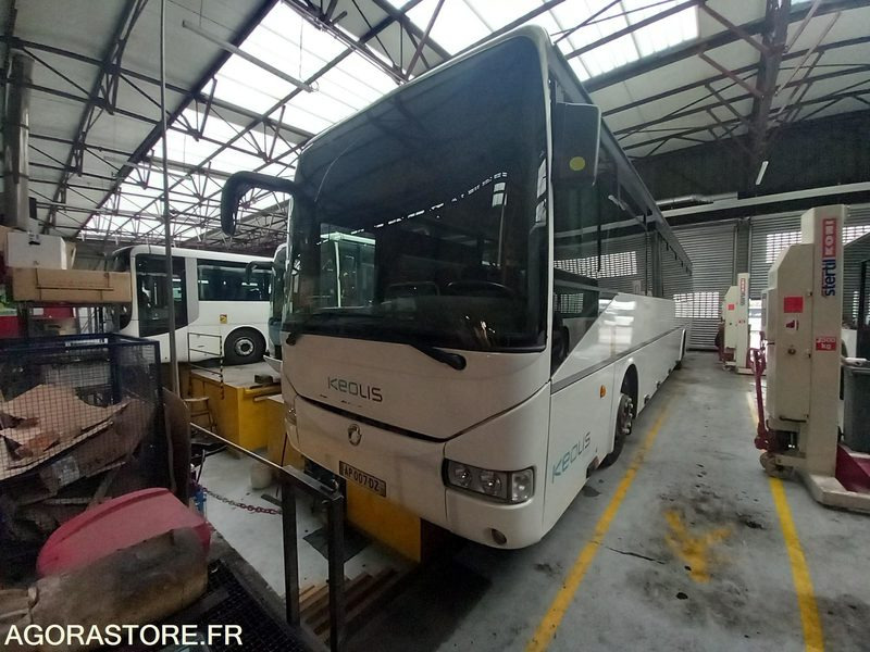 IVECO BUS CROSSWAY N°093099 - Iskolabusz: 1 kép. IVECO BUS CROSSWAY N°093099 - Iskolabusz: 1 kép.