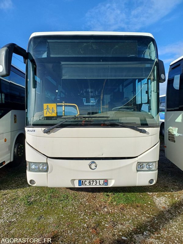 IVECO BUS CROSSWAY N°093278 - Iskolabusz: 2 kép. IVECO BUS CROSSWAY N°093278 - Iskolabusz: 2 kép.