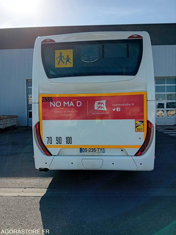 IVECO CROSSWAY LINE - DS 235 TY - E6 - 2015 - 450000 KM - BOX FAP HS - Távolsági busz: 5 kép. IVECO CROSSWAY LINE - DS 235 TY - E6 - 2015 - 450000 KM - BOX FAP HS - Távolsági busz: 5 kép.