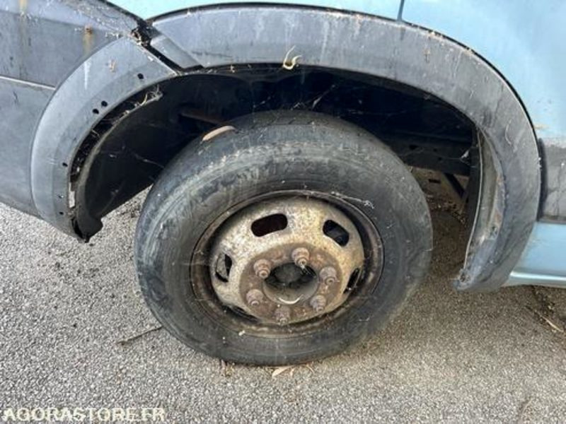 IVECO DAILY - 2009 - 142112KM - AB251ZN - Furgon: 3 kép. IVECO DAILY - 2009 - 142112KM - AB251ZN - Furgon: 3 kép.