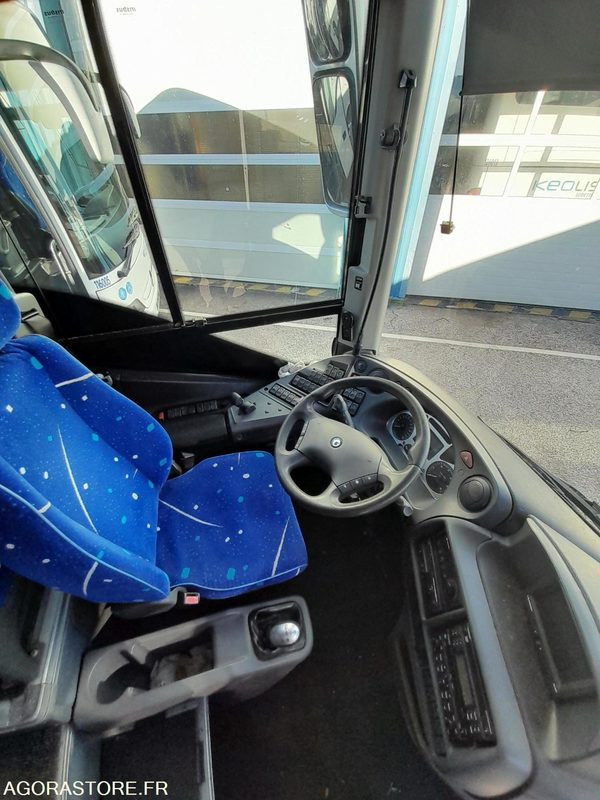 IVECO EVADYS HD 12.80m N°078014 - Iskolabusz: 4 kép. IVECO EVADYS HD 12.80m N°078014 - Iskolabusz: 4 kép.