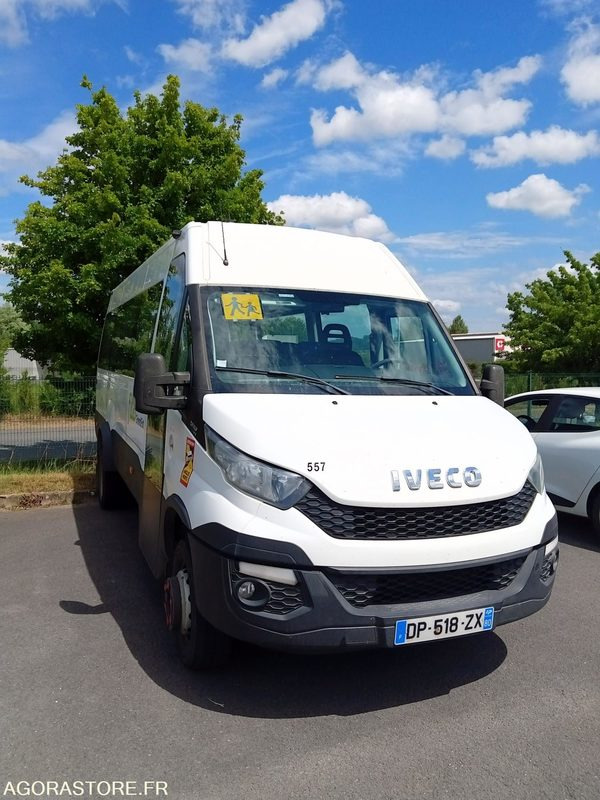 Iveco Daily Line - Minibusz, Kisbusz: 1 kép. Iveco Daily Line - Minibusz, Kisbusz: 1 kép.