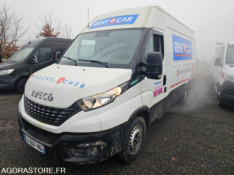 Iveco daily 35S14 - 2022 - 8815 Kms - Furgon: 1 kép. Iveco daily 35S14 - 2022 - 8815 Kms - Furgon: 1 kép.