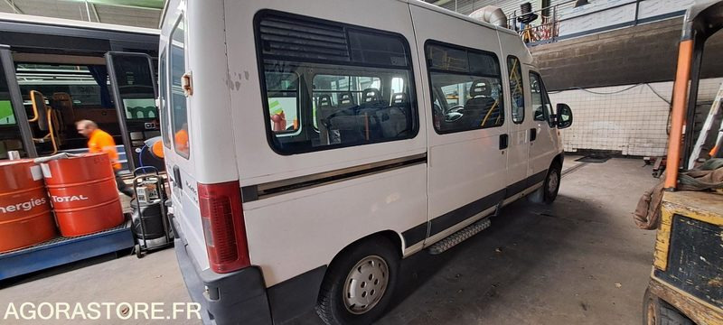 JUMPER-CITROEN-N°94830 MEC 2006-329100km EK419LX - Minibusz, Kisbusz: 4 kép. JUMPER-CITROEN-N°94830 MEC 2006-329100km EK419LX - Minibusz, Kisbusz: 4 kép.