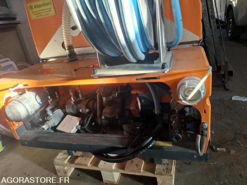 KIT D ARROSAGE POUR HOLDER C270 - Öntözőrendszer: 3 kép. KIT D ARROSAGE POUR HOLDER C270 - Öntözőrendszer: 3 kép.