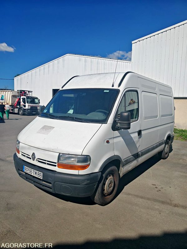 Renault Master - Kisteherautó: 1 kép. Renault Master - Kisteherautó: 1 kép.
