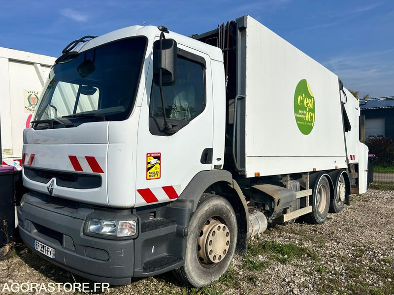 Lot de camions BOM - Szemetesautó: 4 kép. Lot de camions BOM - Szemetesautó: 4 kép.