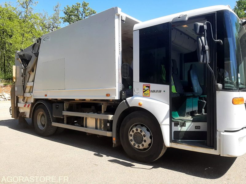 MERCEDES-BENZ Econic 1829 - 286 739 km - 2012 - Szemetesautó: 5 kép. MERCEDES-BENZ Econic 1829 - 286 739 km - 2012 - Szemetesautó: 5 kép.