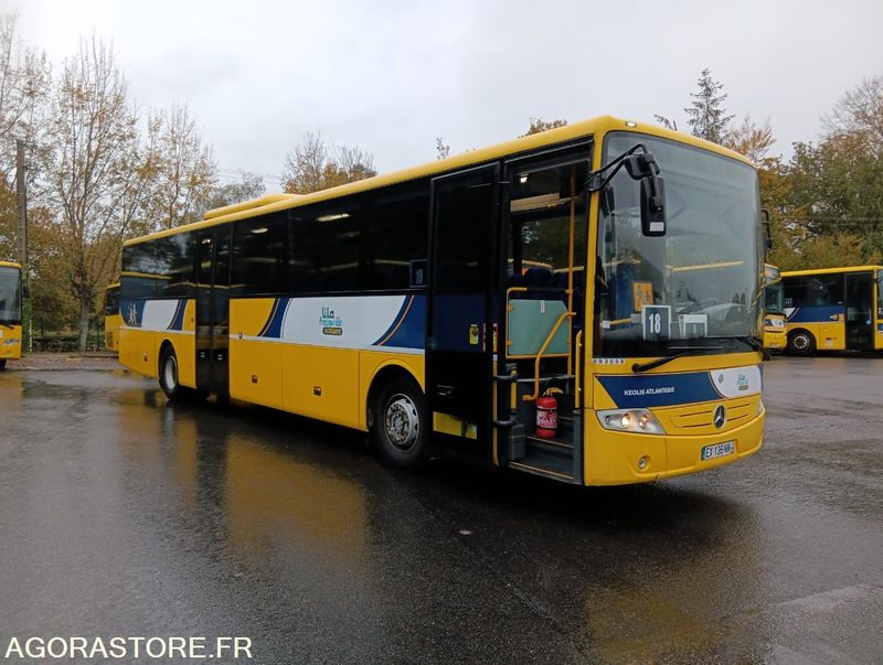 MERCEDES INTOURO N°093058 - Iskolabusz: 1 kép. MERCEDES INTOURO N°093058 - Iskolabusz: 1 kép.