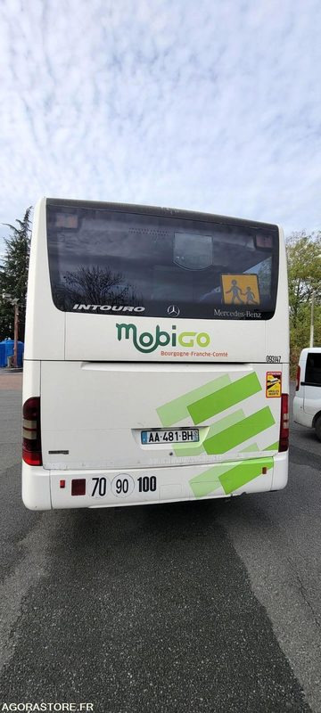 MERCEDES INTOURO N°093147 - Iskolabusz: 4 kép. MERCEDES INTOURO N°093147 - Iskolabusz: 4 kép.