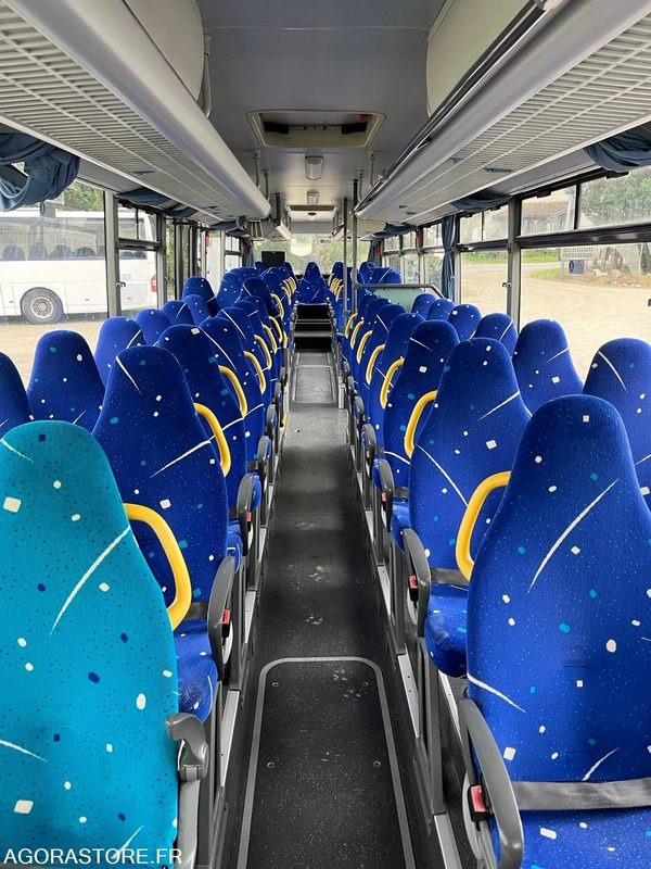 MERCEDES INTOURO N°093258 - Iskolabusz: 5 kép. MERCEDES INTOURO N°093258 - Iskolabusz: 5 kép.