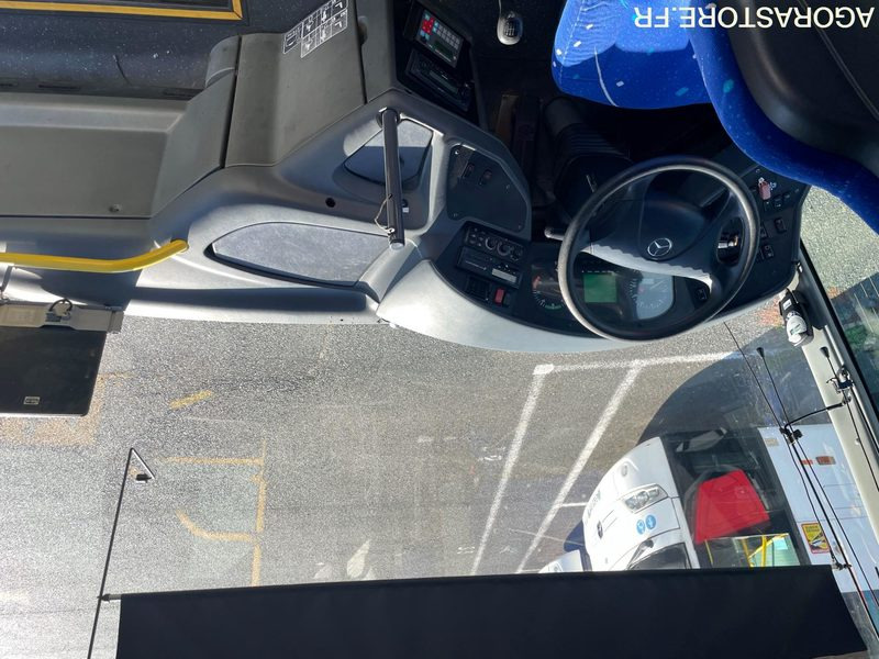 MERCEDES INTOURO N°093301 - Minibusz, Kisbusz: 5 kép. MERCEDES INTOURO N°093301 - Minibusz, Kisbusz: 5 kép.