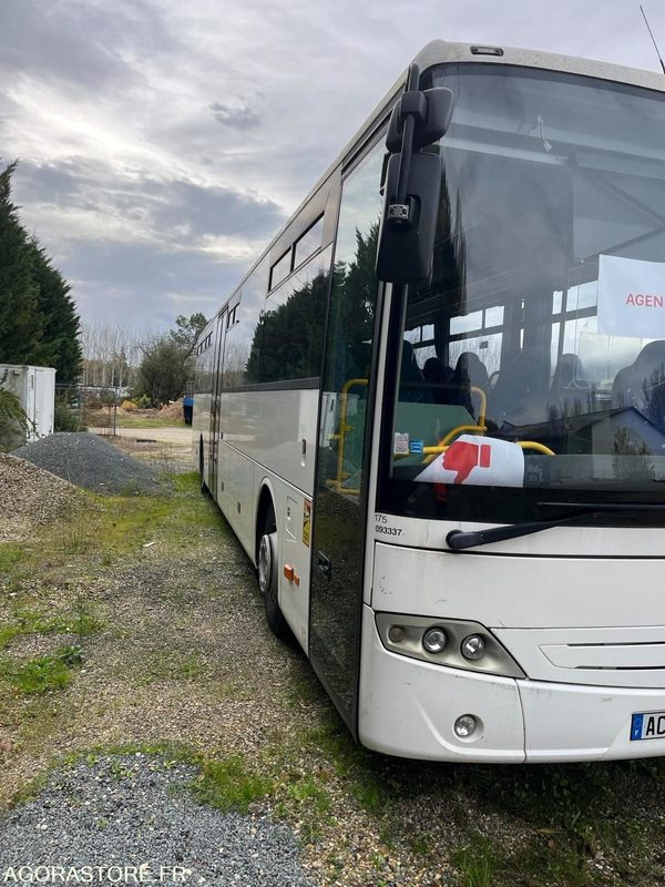 MERCEDES INTOURO N°093337 - Iskolabusz: 2 kép. MERCEDES INTOURO N°093337 - Iskolabusz: 2 kép.