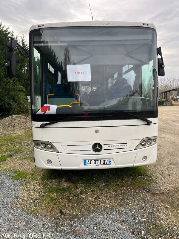 MERCEDES INTOURO N°093337 - Iskolabusz: 1 kép. MERCEDES INTOURO N°093337 - Iskolabusz: 1 kép.