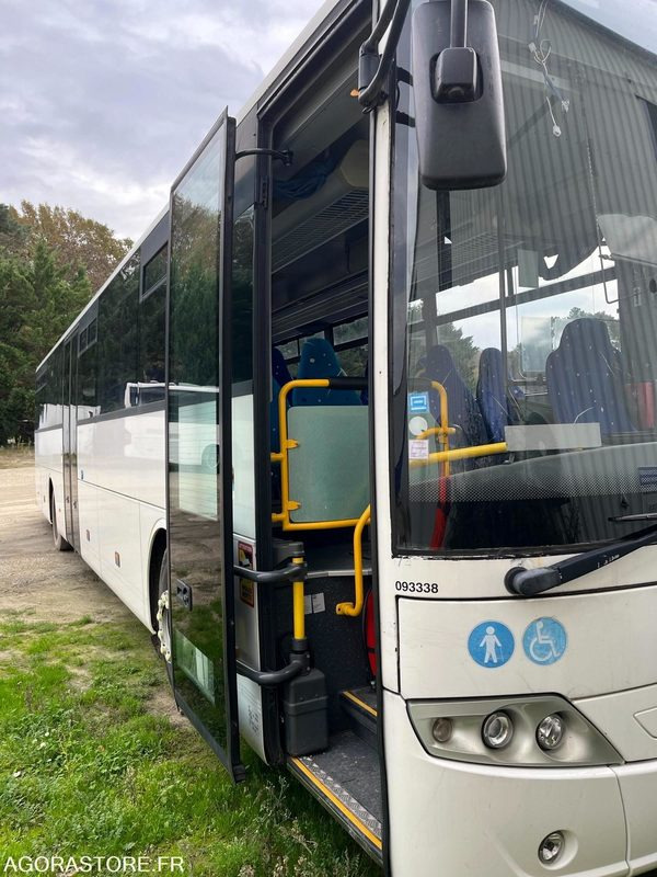 MERCEDES INTOURO N°093338 - Iskolabusz: 1 kép. MERCEDES INTOURO N°093338 - Iskolabusz: 1 kép.