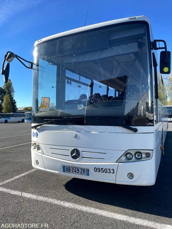 MERCEDES INTOURO N°095033 - Iskolabusz: 1 kép. MERCEDES INTOURO N°095033 - Iskolabusz: 1 kép.