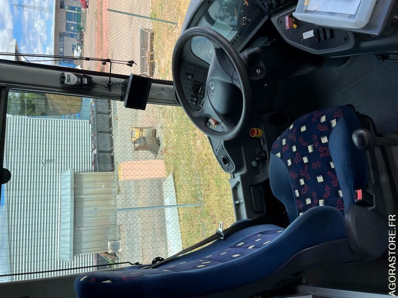 MERCEDES INTOURO N°095034 - Minibusz, Kisbusz: 5 kép. MERCEDES INTOURO N°095034 - Minibusz, Kisbusz: 5 kép.