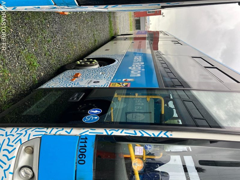 MERCEDES INTOURO N°111060 - Minibusz, Kisbusz: 2 kép. MERCEDES INTOURO N°111060 - Minibusz, Kisbusz: 2 kép.