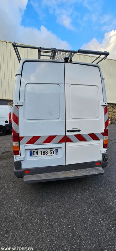 MERCEDES SPRINT 208 DM188SY - Furgon: 1 kép. MERCEDES SPRINT 208 DM188SY - Furgon: 1 kép.