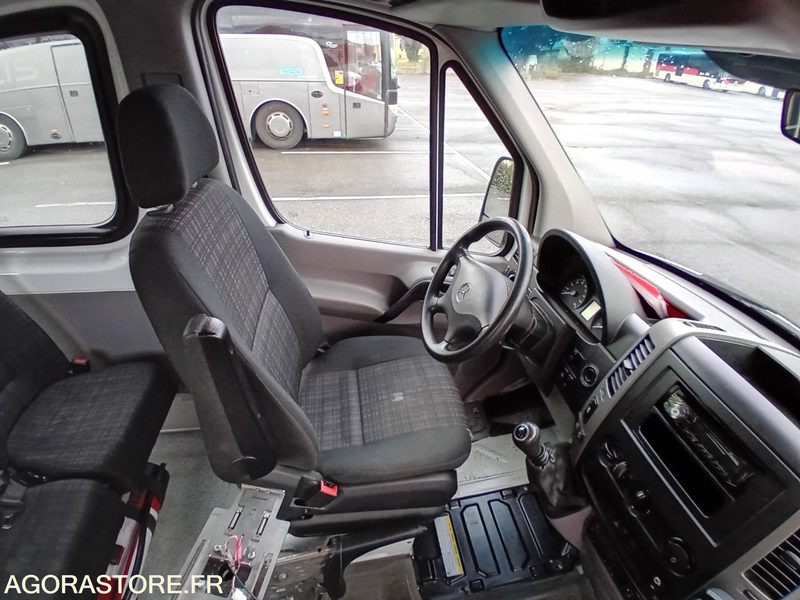 MERCEDES SPRINTER N°147685 - Minibusz, Kisbusz: 5 kép. MERCEDES SPRINTER N°147685 - Minibusz, Kisbusz: 5 kép.