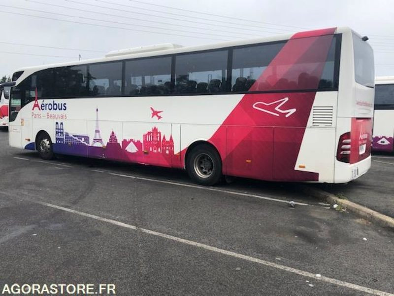 MERCEDES TOURISMO - CD666VH - 2012 - 958 255 KMS - Távolsági busz: 4 kép. MERCEDES TOURISMO - CD666VH - 2012 - 958 255 KMS - Távolsági busz: 4 kép.