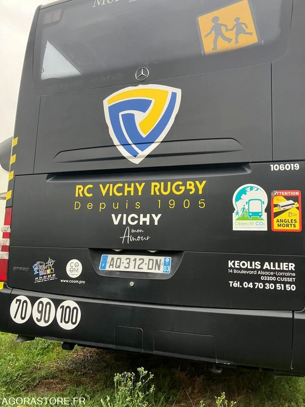 MERCEDES TOURISMO N°106019 - Távolsági busz: 4 kép. MERCEDES TOURISMO N°106019 - Távolsági busz: 4 kép.