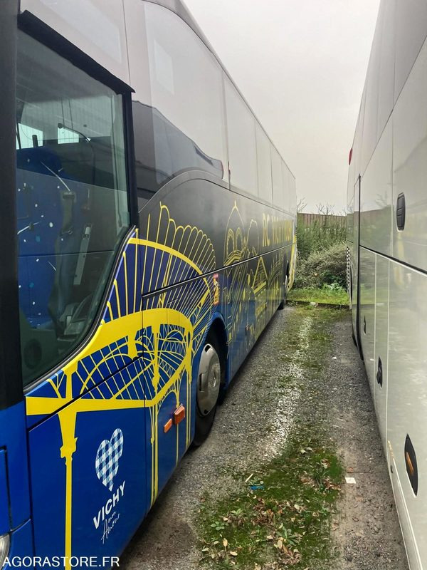 MERCEDES TOURISMO N°106019 - Távolsági busz: 3 kép. MERCEDES TOURISMO N°106019 - Távolsági busz: 3 kép.