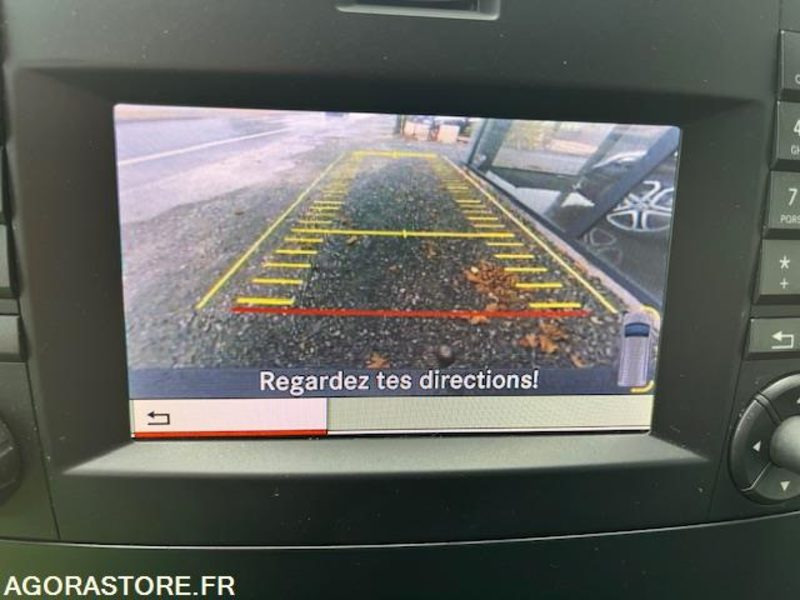 MERCEDES VITO MIXTO 119 CDI LONG 4X4 7G-TRONIC 6 PLACES - Furgon: 5 kép. MERCEDES VITO MIXTO 119 CDI LONG 4X4 7G-TRONIC 6 PLACES - Furgon: 5 kép.