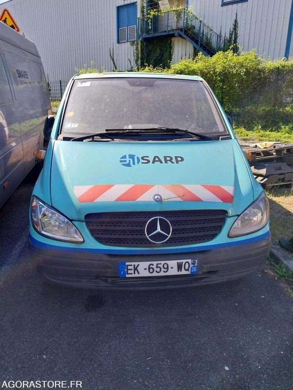 MERCEDES Vito HP 2006 175000KM EXPORT UNIQUEMENT - Furgon: 4 kép. MERCEDES Vito HP 2006 175000KM EXPORT UNIQUEMENT - Furgon: 4 kép.