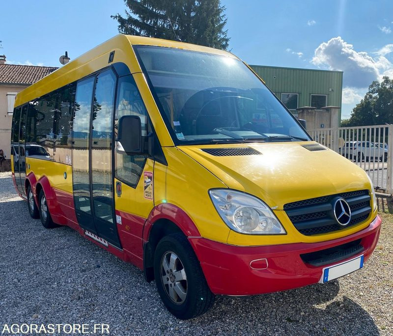 MINIBUS MERCEDES SPRINTER CITY 77 - 2015 - 159000km - Minibusz, Kisbusz: 1 kép. MINIBUS MERCEDES SPRINTER CITY 77 - 2015 - 159000km - Minibusz, Kisbusz: 1 kép.