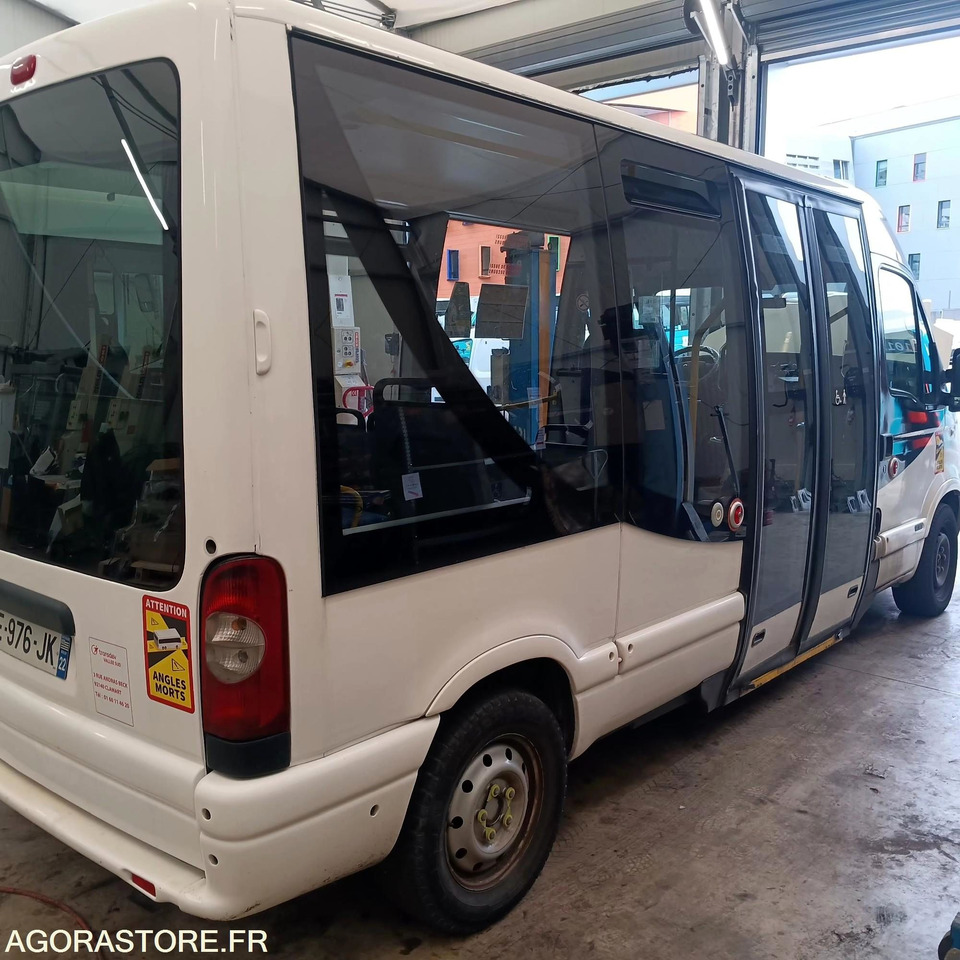 MINIBUS RENAULT MASTER 94954/1011 MEC 2010 538843KM BE-976-JK - Minibusz, Kisbusz: 3 kép. MINIBUS RENAULT MASTER 94954/1011 MEC 2010 538843KM BE-976-JK - Minibusz, Kisbusz: 3 kép.