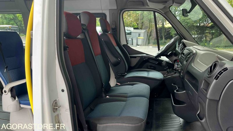 MINICAR - RENAULT TRUCKS - MASTER TPMR - 2012 - 179 100 KM (CB-868-FW) - Minibusz, Kisbusz: 5 kép. MINICAR - RENAULT TRUCKS - MASTER TPMR - 2012 - 179 100 KM (CB-868-FW) - Minibusz, Kisbusz: 5 kép.