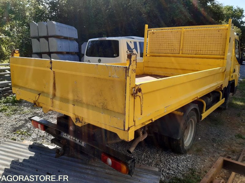 MITSUBISHI-CANTER-124000KM - 2008 - Billenőplatós kisteherautó: 4 kép. MITSUBISHI-CANTER-124000KM - 2008 - Billenőplatós kisteherautó: 4 kép.
