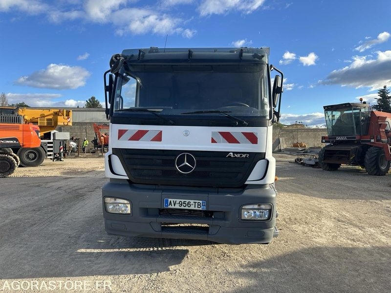 Mercedes Axor 2529 - 2010 - Szemetesautó: 2 kép. Mercedes Axor 2529 - 2010 - Szemetesautó: 2 kép.