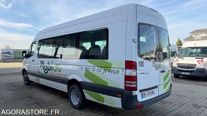 Mercedes Benz Sprinter 513 CDI - 2014 - Euro 6 - Minibusz, Kisbusz: 4 kép. Mercedes Benz Sprinter 513 CDI - 2014 - Euro 6 - Minibusz, Kisbusz: 4 kép.