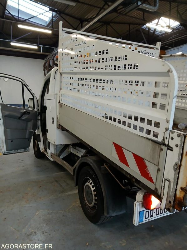 Mercedes sprinter ANNEE 2015 BOITE AUTO - Billenőplatós kisteherautó: 3 kép. Mercedes sprinter ANNEE 2015 BOITE AUTO - Billenőplatós kisteherautó: 3 kép.