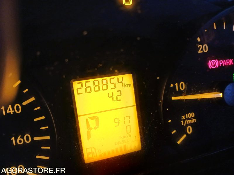 Mercedes sprinter ANNEE 2015 BOITE AUTO - Billenőplatós kisteherautó: 5 kép. Mercedes sprinter ANNEE 2015 BOITE AUTO - Billenőplatós kisteherautó: 5 kép.