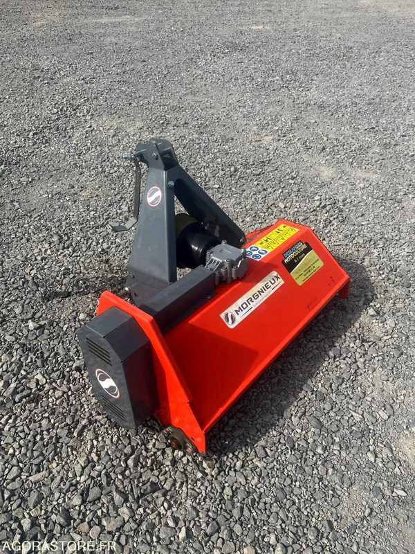 Broyeur Fleaux NEUF 90CM Morgnieux Pour petit tracteur . - Mezőgazdasági gépek: 1 kép. Broyeur Fleaux NEUF 90CM Morgnieux Pour petit tracteur . - Mezőgazdasági gépek: 1 kép.