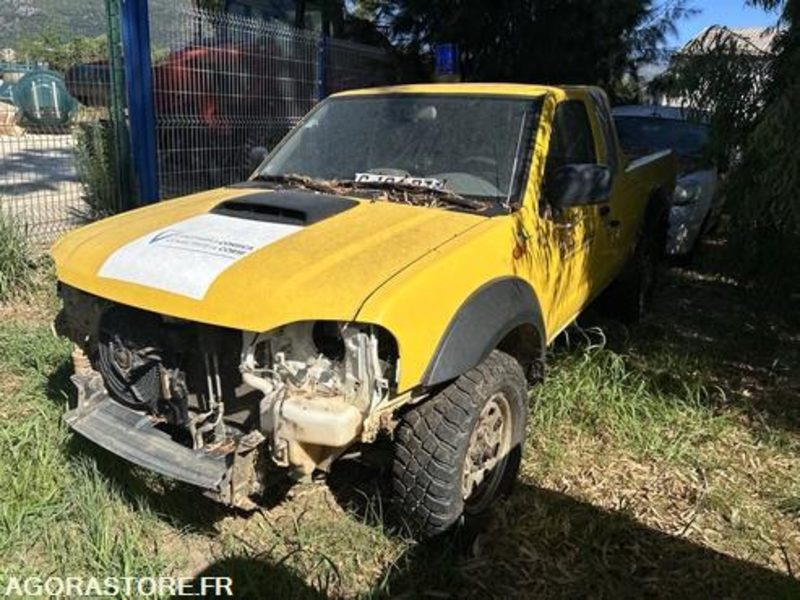 NISSAN - 2009 - 189172 KM - AC164PT - Pickup: 4 kép. NISSAN - 2009 - 189172 KM - AC164PT - Pickup: 4 kép.
