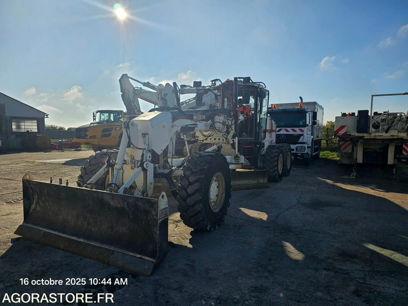 NIVELEUSE CATERPILLAR 140M 6X6 - 2010 / 14249H - (MNV003) - Gréder: 1 kép. NIVELEUSE CATERPILLAR 140M 6X6 - 2010 / 14249H - (MNV003) - Gréder: 1 kép.