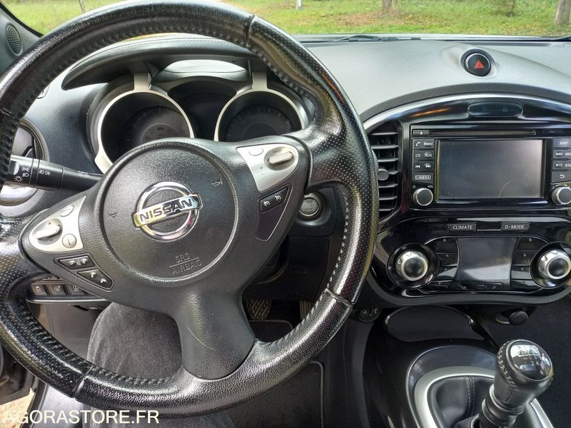 NIssan juke 2015 - Terepjáró/ SUV: 5 kép. NIssan juke 2015 - Terepjáró/ SUV: 5 kép.